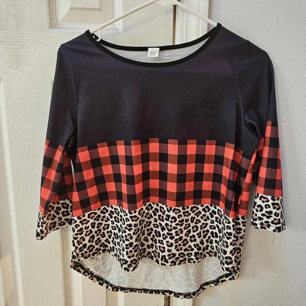 Girls Long Sleeve t-shirt